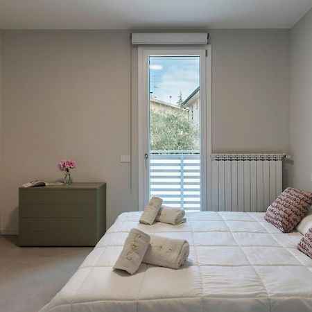 Malvezzi Apartments Ντεζεντσάνο ντελ Γκάρντα Εξωτερικό φωτογραφία