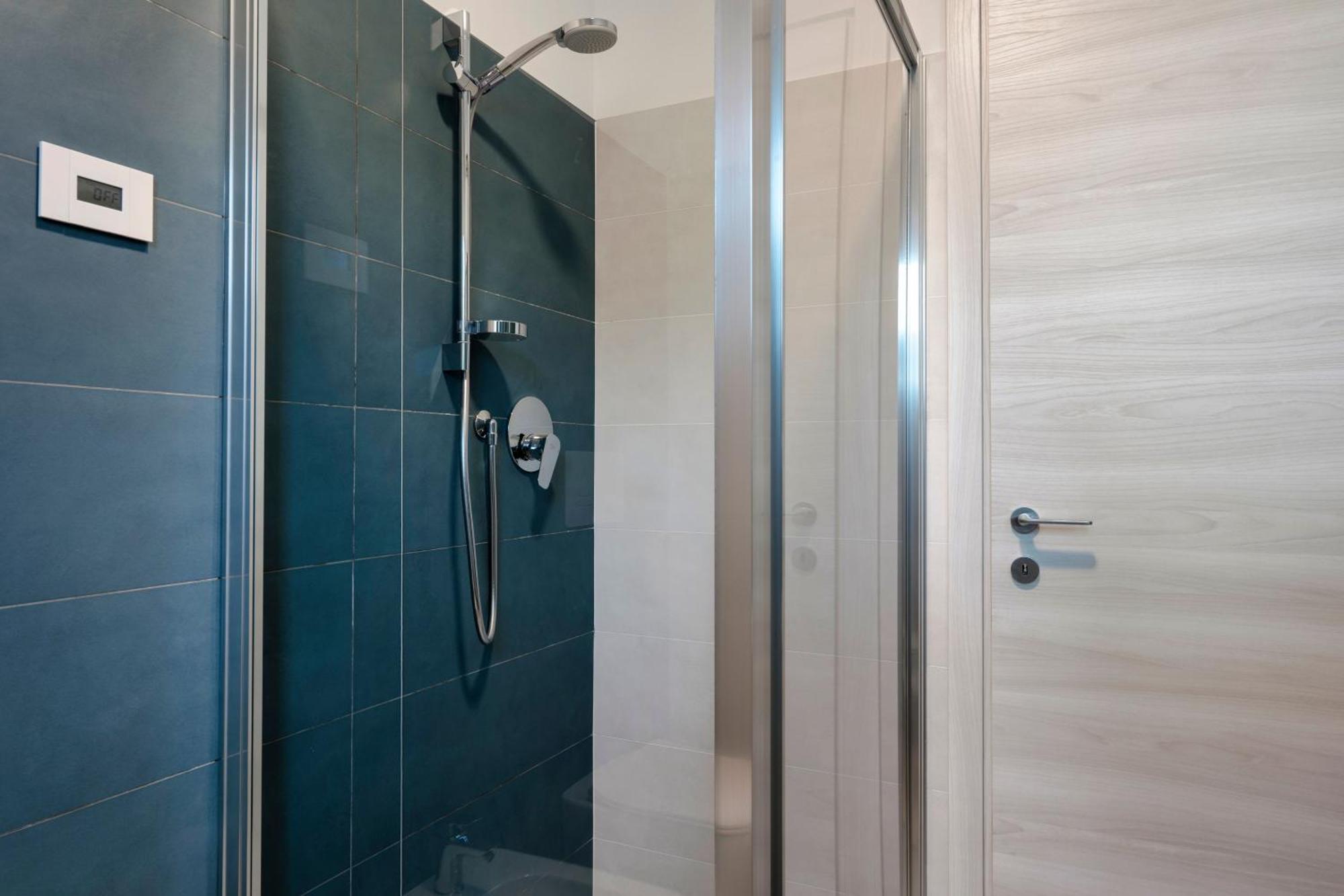 Malvezzi Apartments Ντεζεντσάνο ντελ Γκάρντα Εξωτερικό φωτογραφία