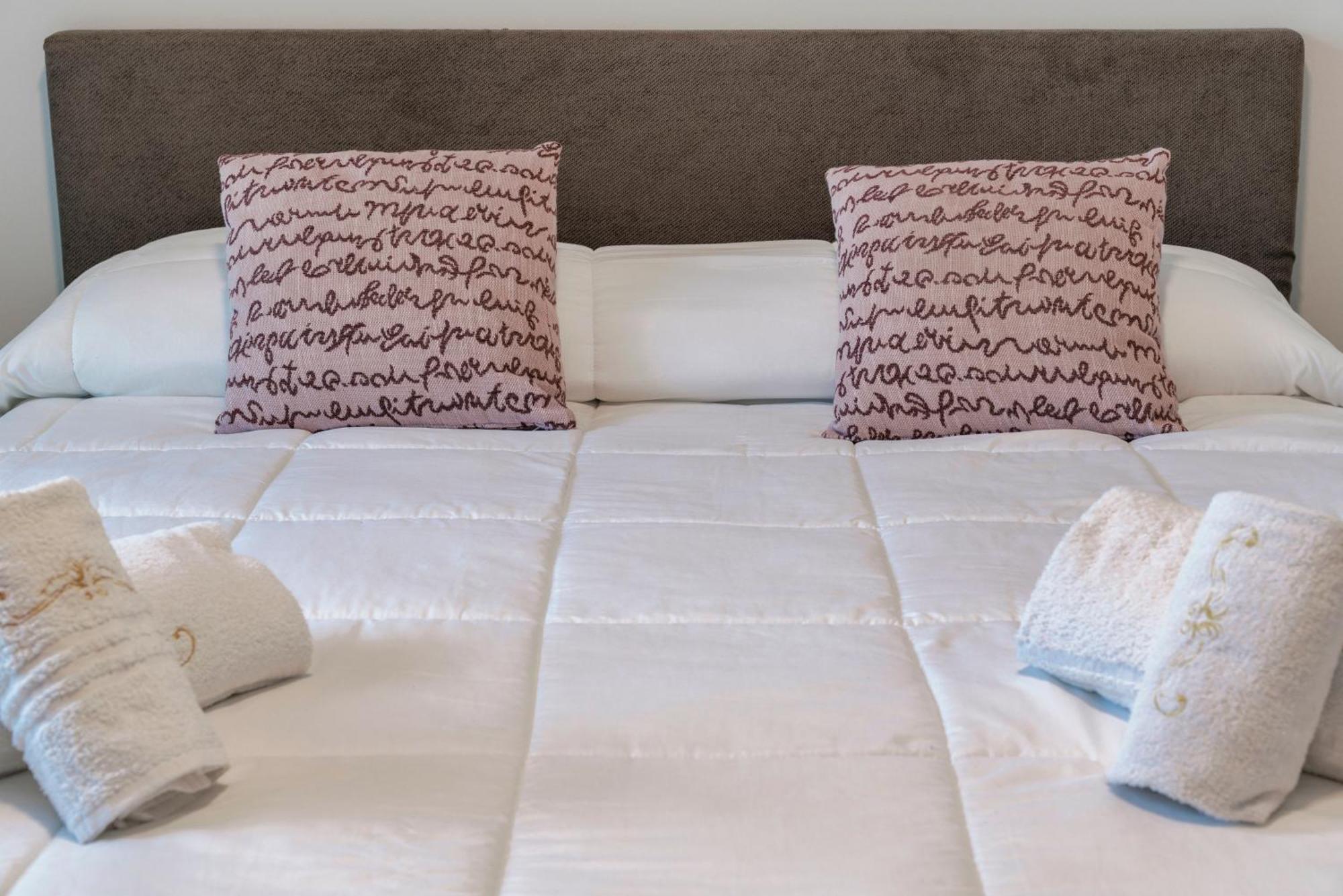 Malvezzi Apartments Ντεζεντσάνο ντελ Γκάρντα Εξωτερικό φωτογραφία